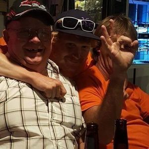 Meet your Posher, Sam